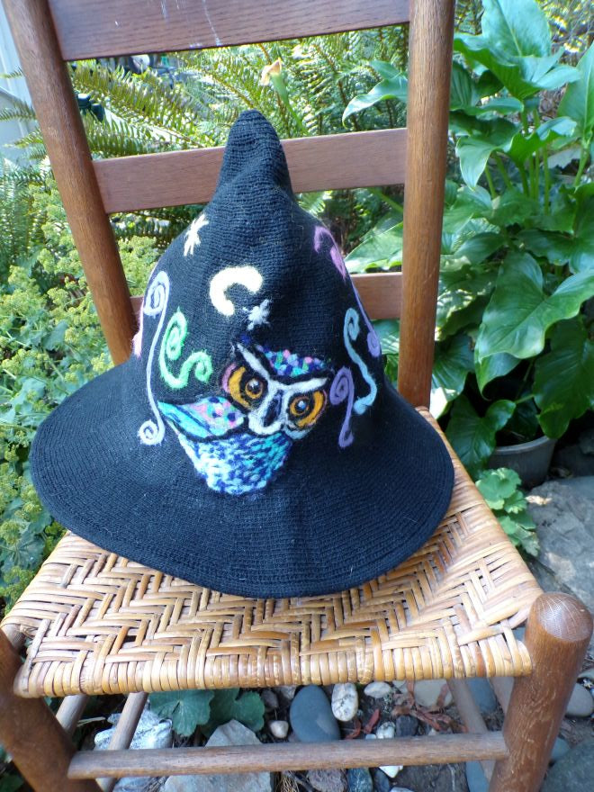 Hat Owl and Colors