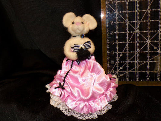 Wool Dance Hall Mouse